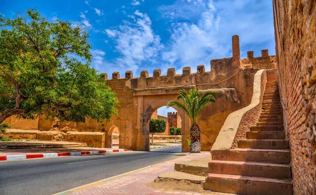 Puerta histórica en Marruecos, viaje cultural y turístico, Marruecos, turismo cultural, excursiones Marruecos.